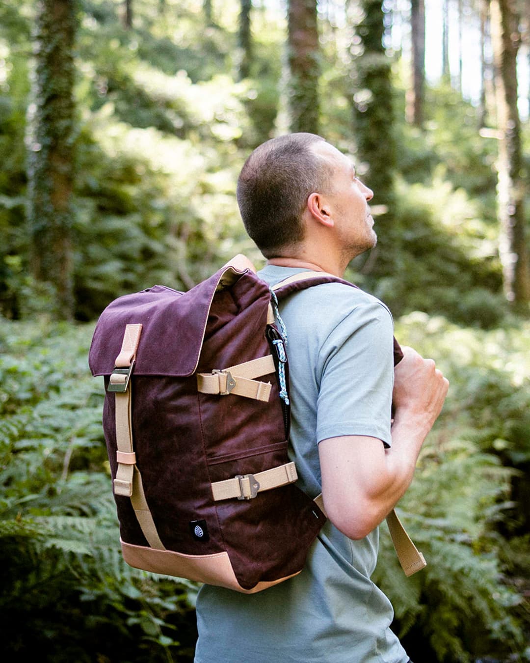 Logan Day Pack - Cherry