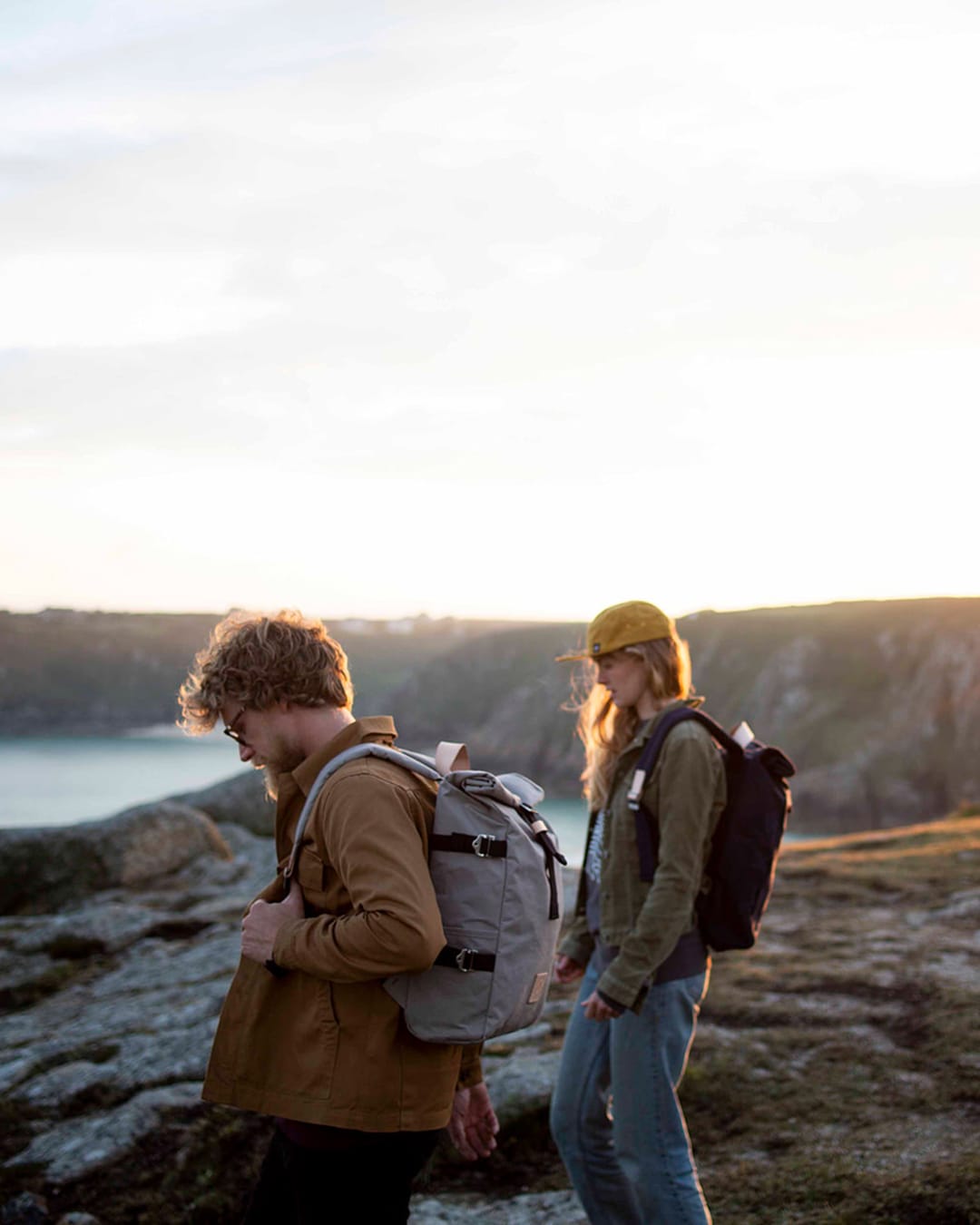 Winnats Roll Top - Stone