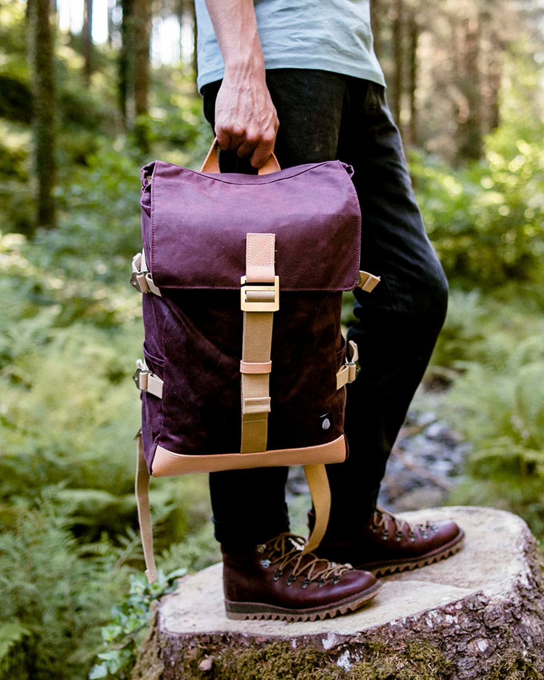 Logan Day Pack - Cherry