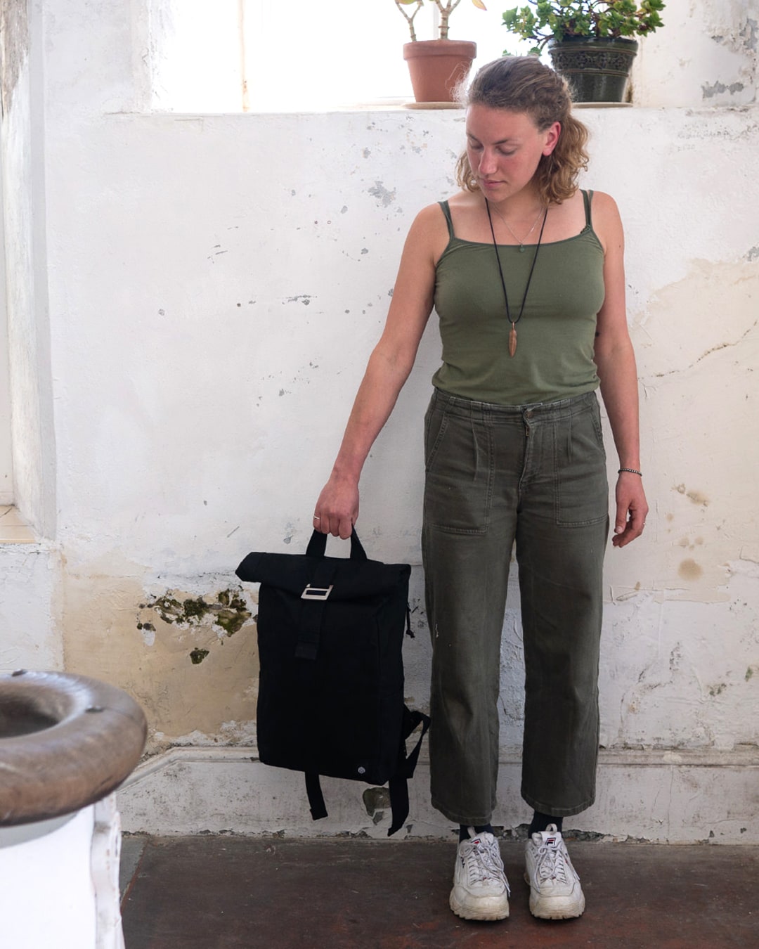 Winnats Roll Top - Black