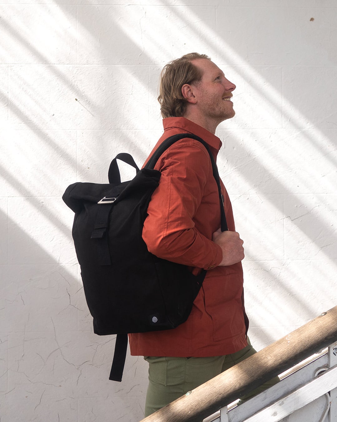 Winnats Roll Top - Black